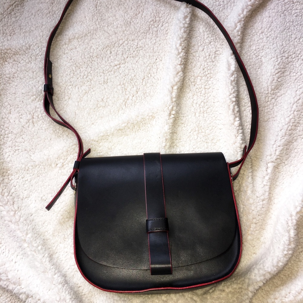 Victoria Napoli Crossbody